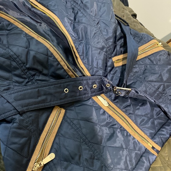 Coat - Picture 2 of 3